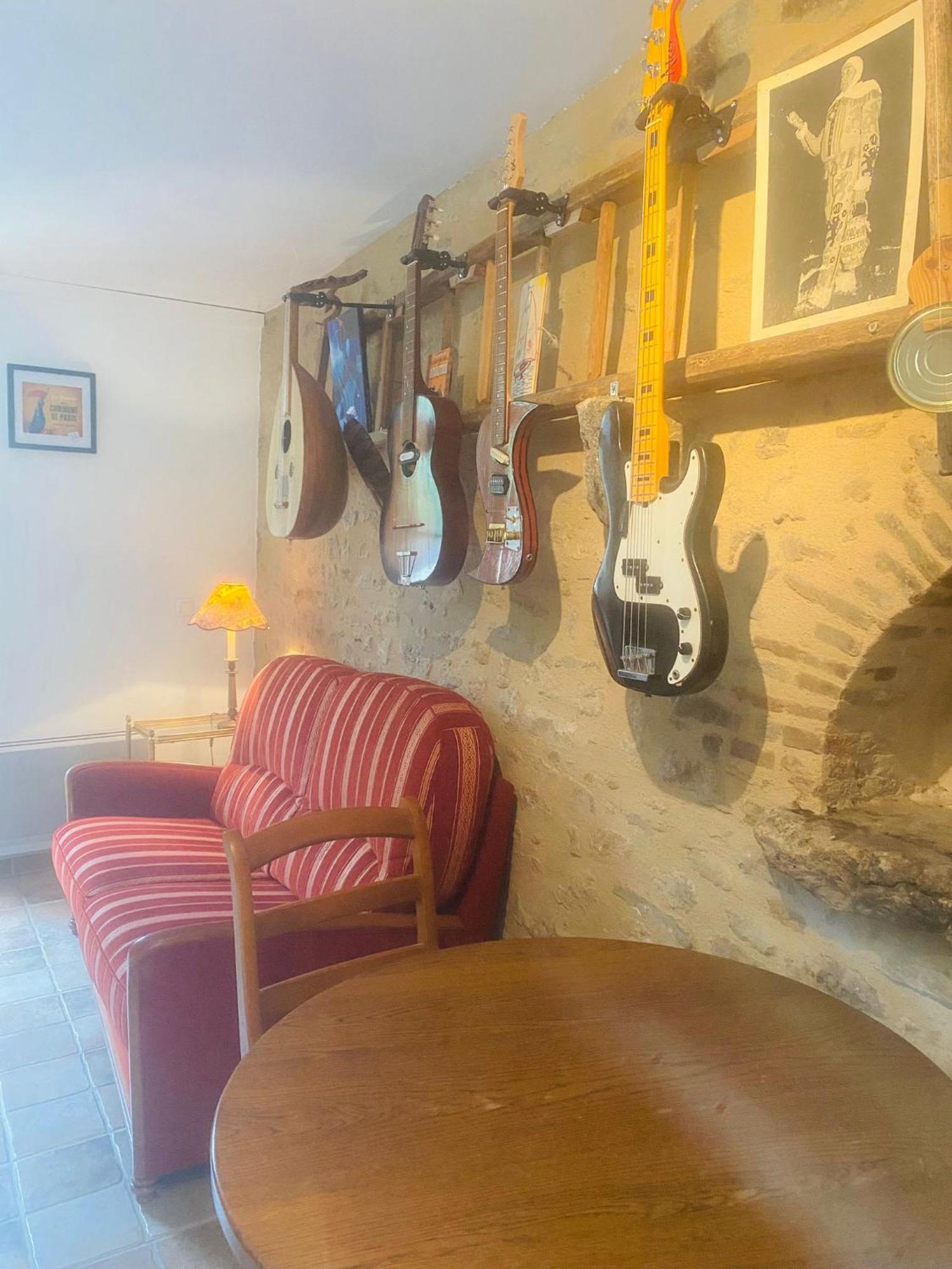 Charmante Petite Maison Pour Deux Badecon-le-Pin